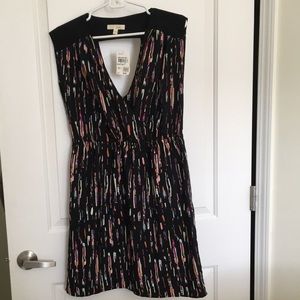 NWT Women’s Lush Patterned Dress, Size Large.